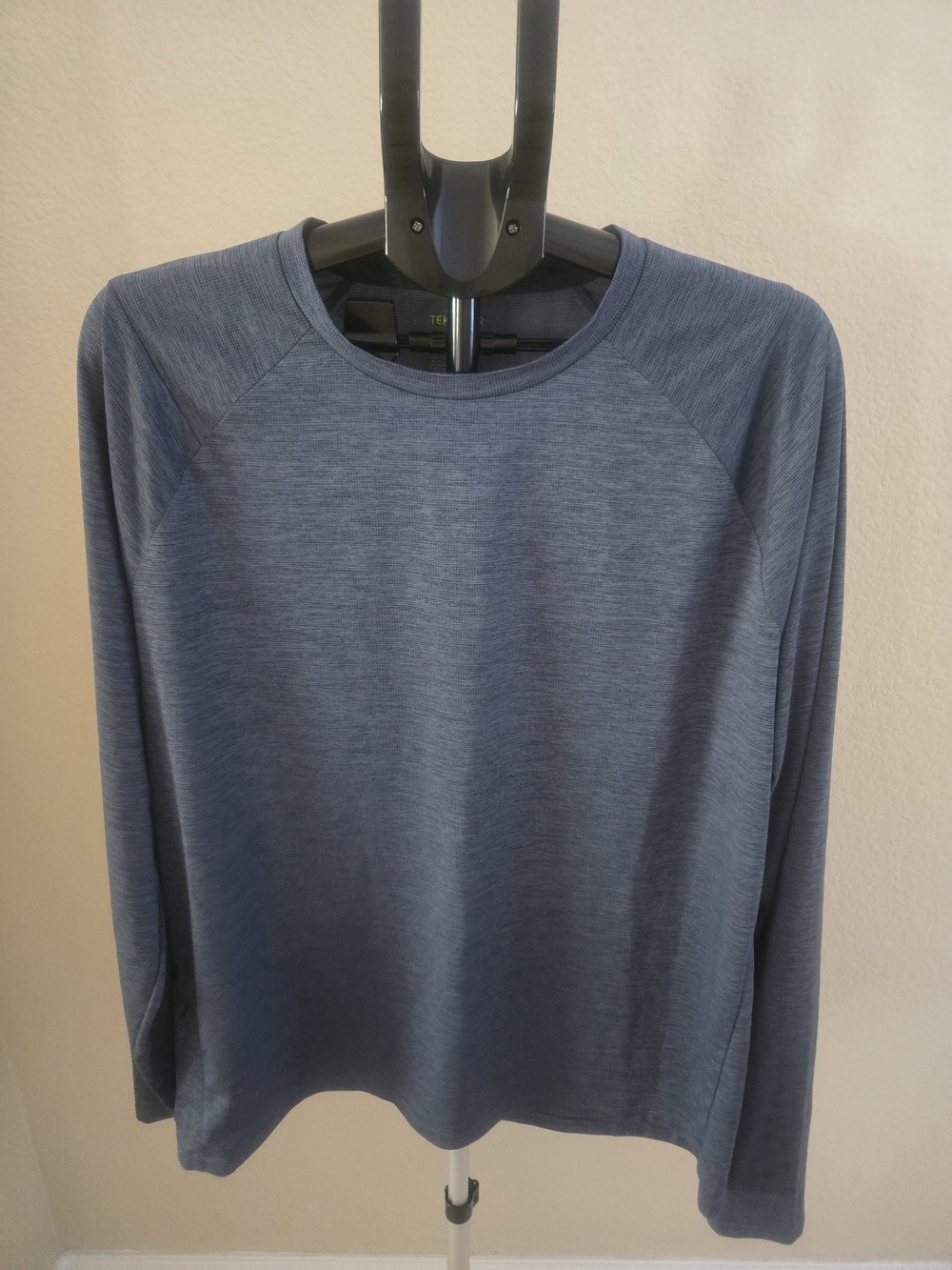 tek gear Men's Long-Sleeve Crewneck Shirt - Heather Blue